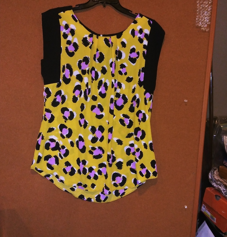 NWT WORTHINGTON TOP XL